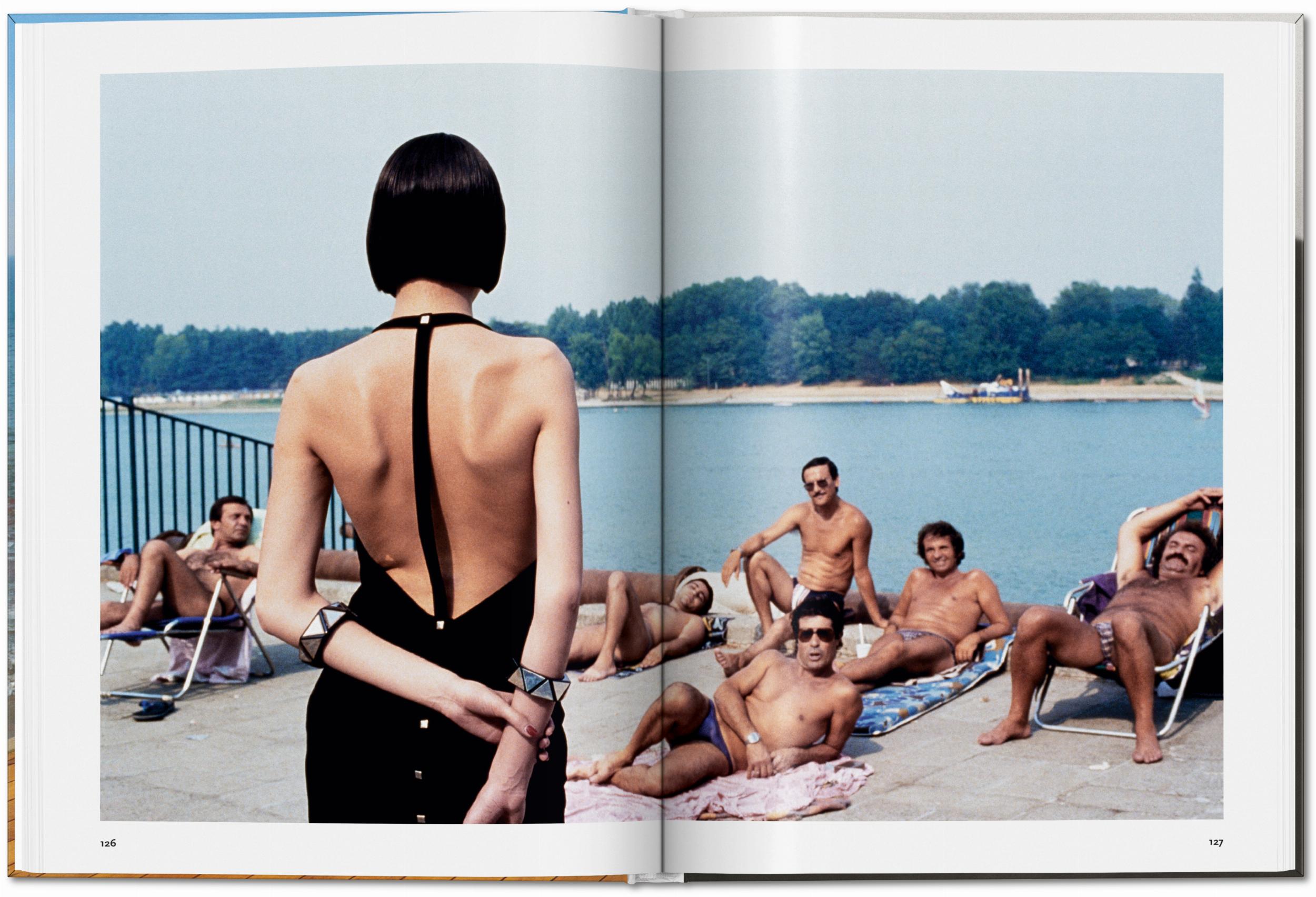 Helmut Newton – Plastic Books