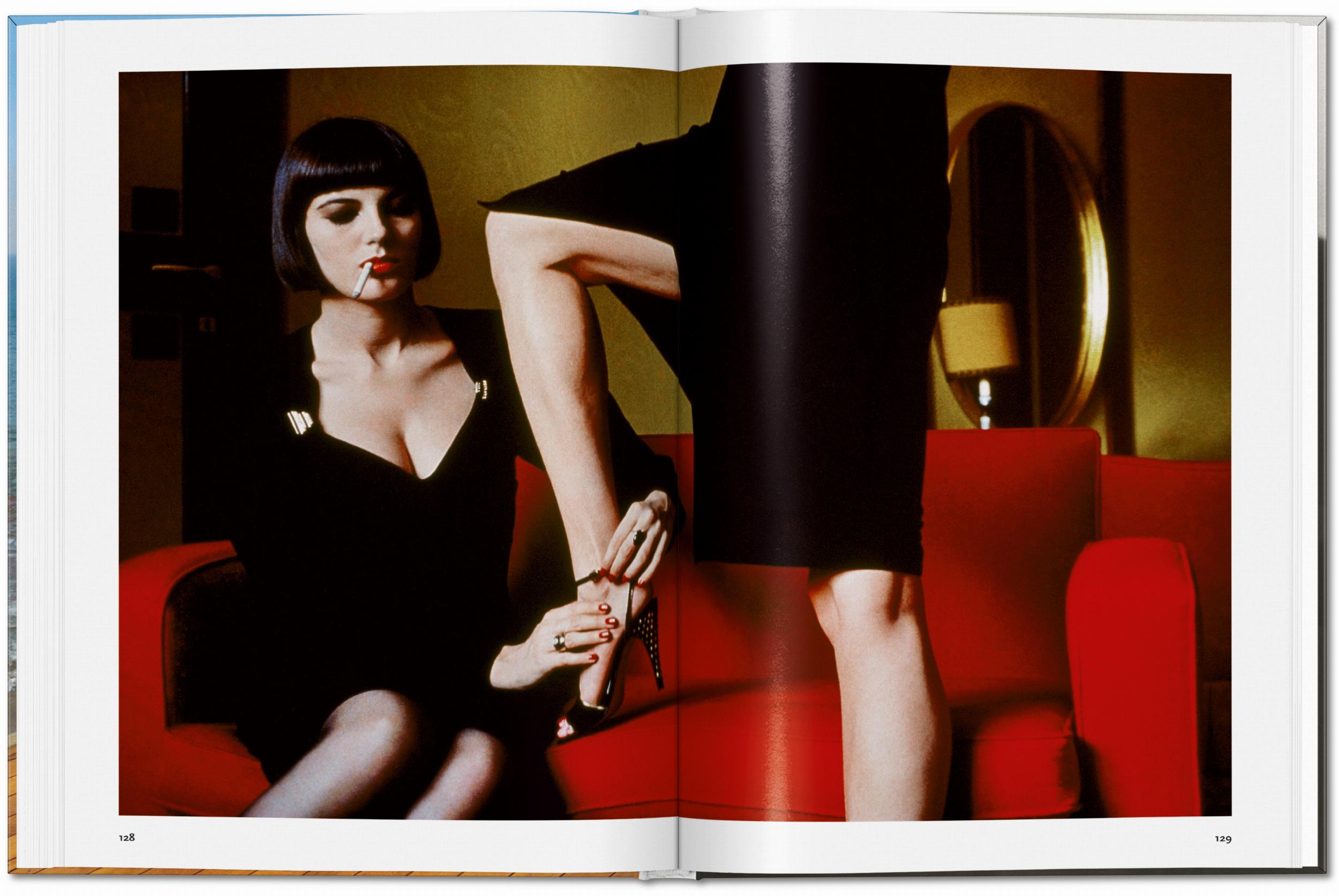Helmut Newton – Plastic Books