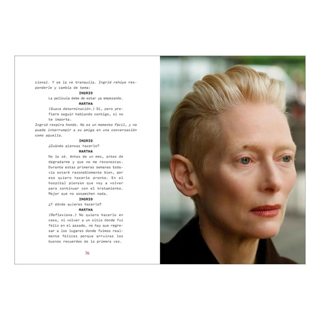 LA HABITACIÓN DE AL LADO – Plastic Books