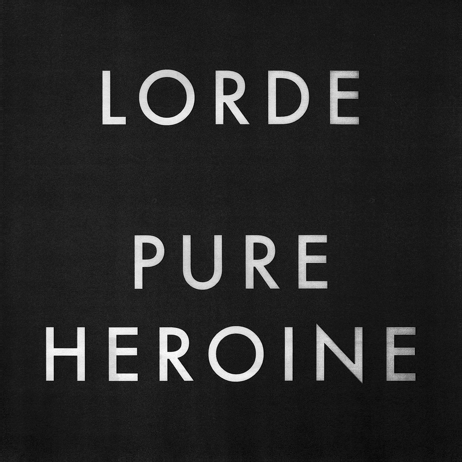 Pure Heroine – Plastic Books